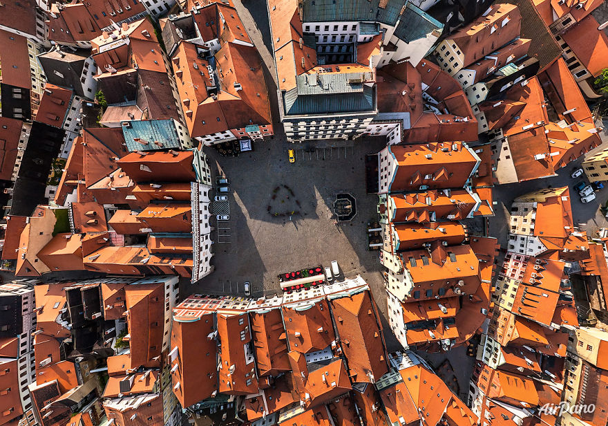 Beautiful Panoramic Pictures Of 20 Famous Cities - Ceský Krumlov, Czech Republic Beautiful Panoramic Pictures Of 20 Famous Cities - Ceský Krumlov, Czech Republic