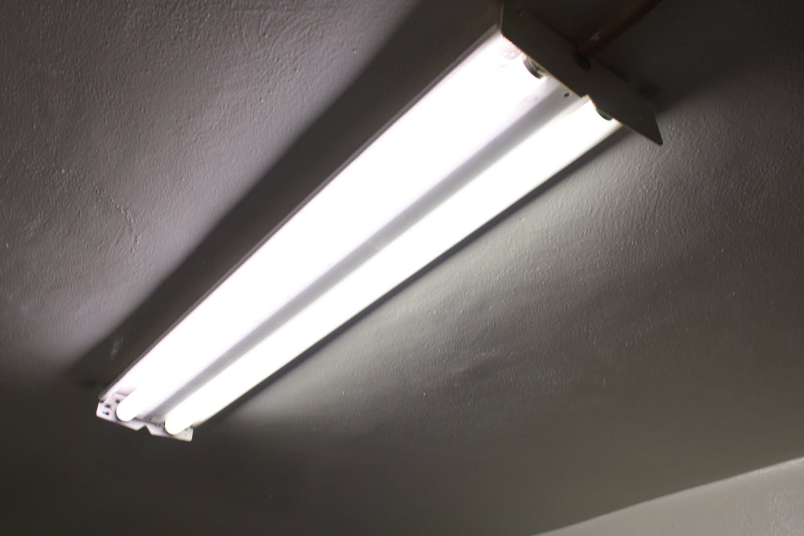 Leaking Bathroom Ceiling Forward Management Pittsburgh's Everbroken