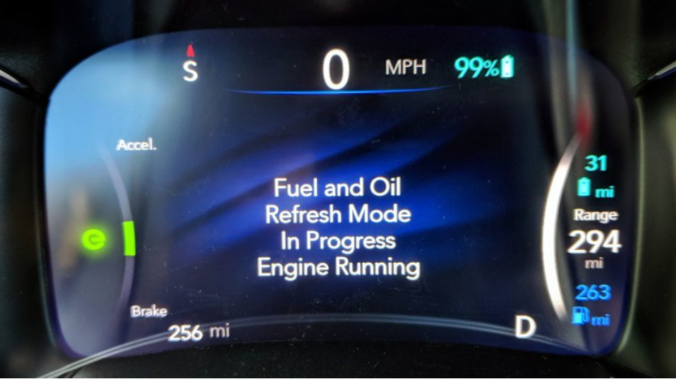 2018 Chrysler Pacifica Hybrid Long-Term Update | Keeping things new