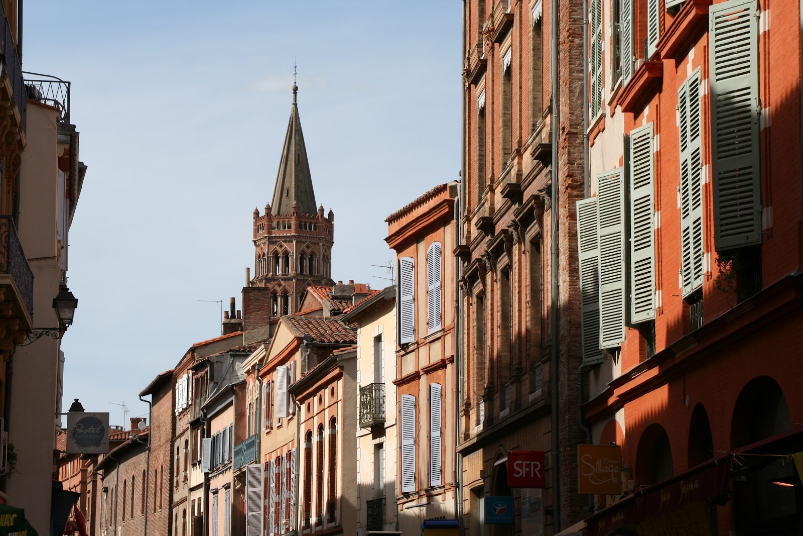 To See the Seven Continents: Toulouse, France