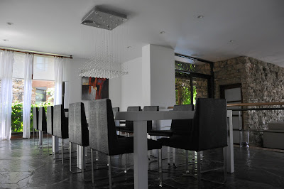 Un Sueño Terrenal : "La Casa De La Cascada"