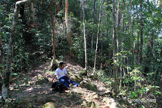 gunung tajam belitung