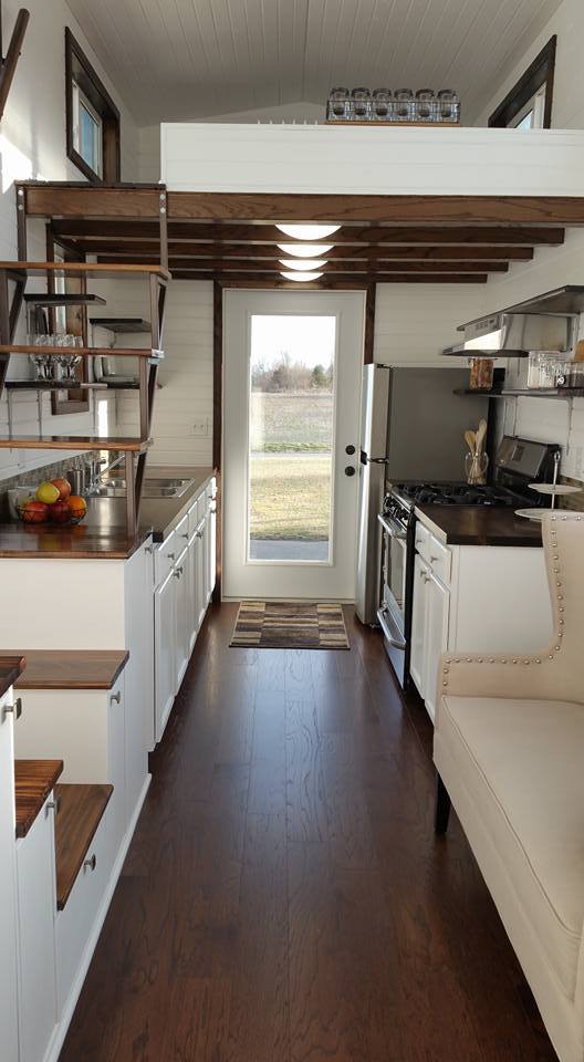 Mount Vernon Tiny House (344 Sq Ft) [ TINY HOUSE TOWN ]