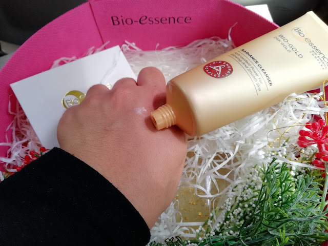BIO ESSENCE 24K GOLD RADIANCE CLEANSER DAN GOLD WATER DENGAN BIO ENERGY COMPLEX BIO ESSENCE 24K GOLD RADIANCE CLEANSER DAN GOLD WATER DENGAN BIO ENERGY COMPLEX