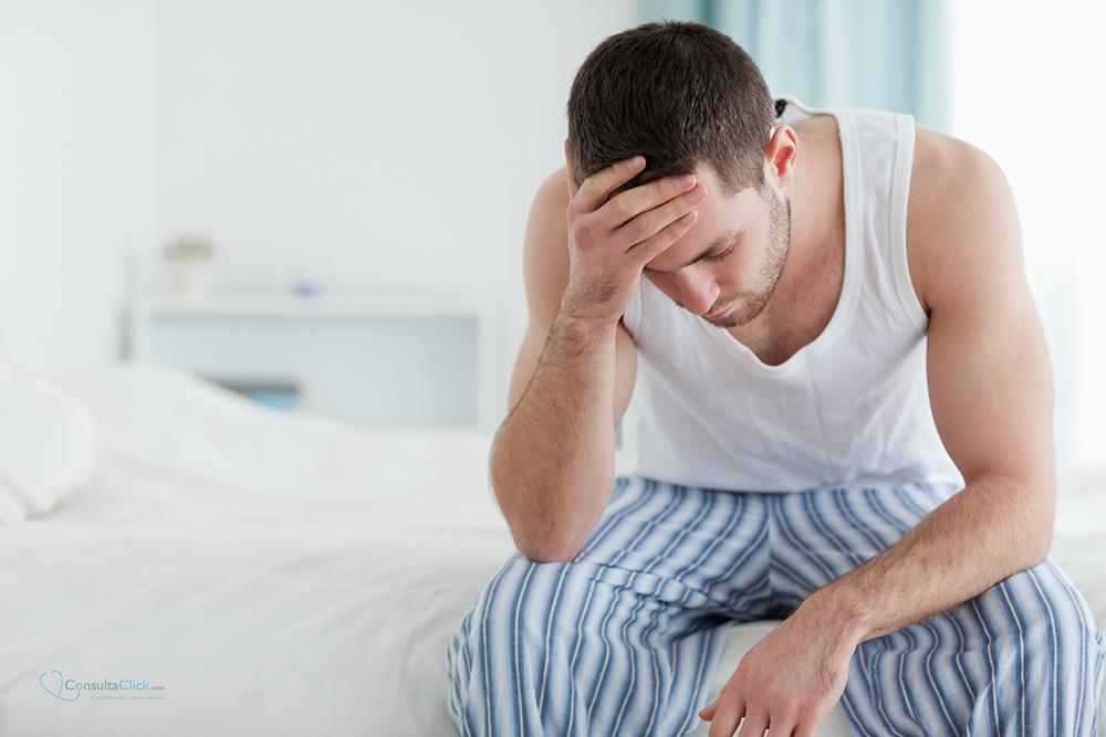 un hombre que tiene disfunción eréctil
