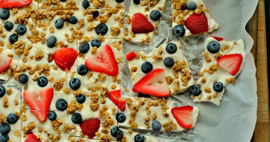 GREEK YOGURT BREAKFAST BARK HAVING FUN FOOD