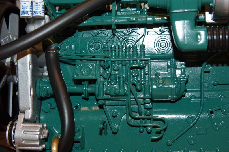 Freco Scale Models: Volvo 12 liter diesel engine