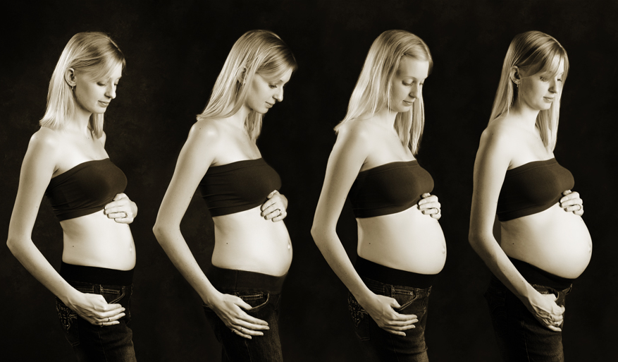 живот у беременных по месяцам. стадии беременности. 8 ой месяц беременности. животики беременных по месяцам. второй месяц беременности живот.