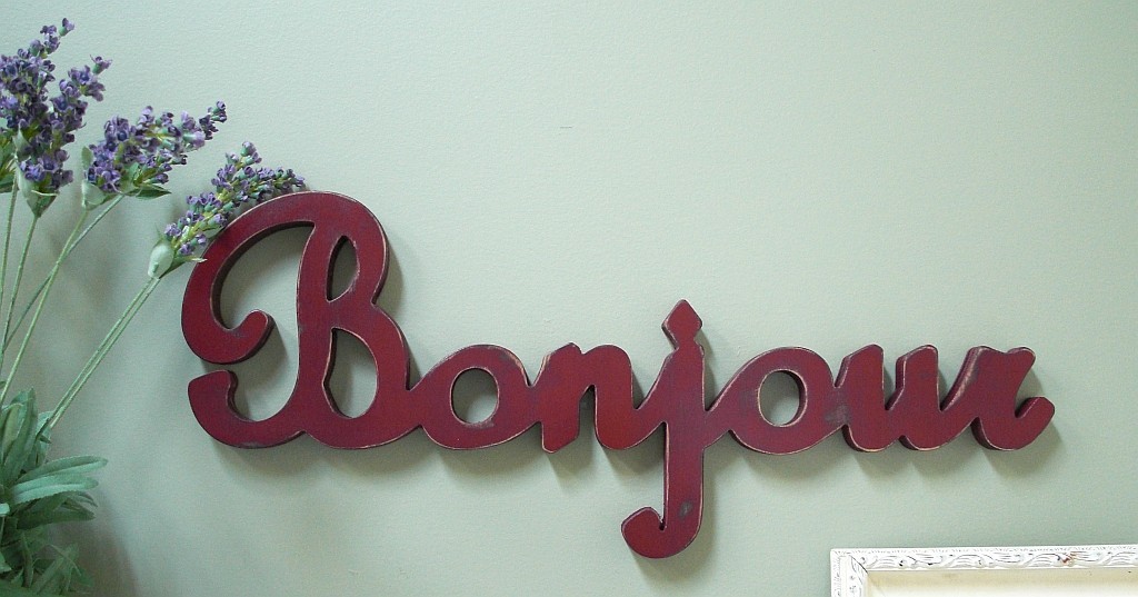 pretty things: decor: bonjour sign