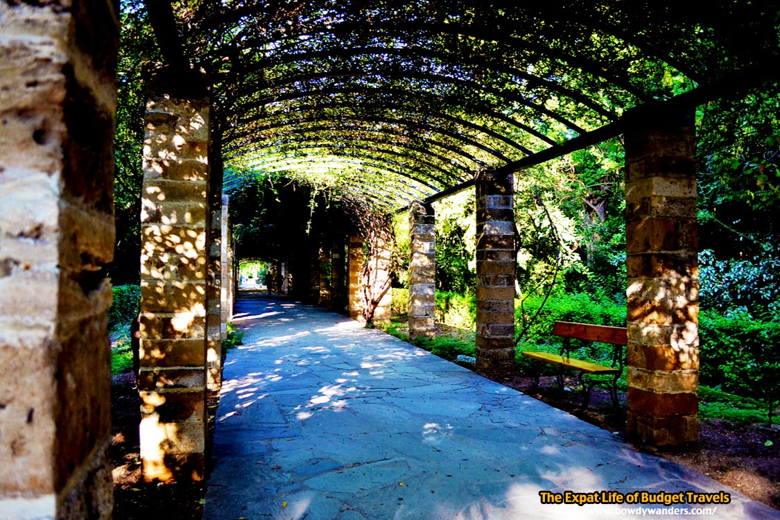 bowdywanders.com Singapore Travel Blog Philippines Photo :: Greece :: The Most Important Garden in Athens That People Are Missing Out On