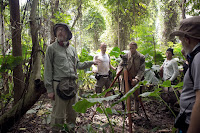The Lost City of Z Charlie Hunnam and James Gray Set Photo 3 (13)