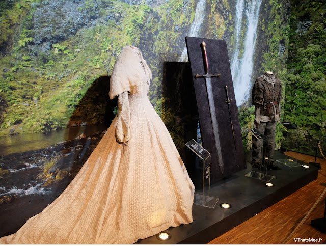www.gotexhibit.com exposition exhibition Games Of Thrones, Robe de Lady sansa stark north of the wall Paris OCS HBO carrousel de Louvre