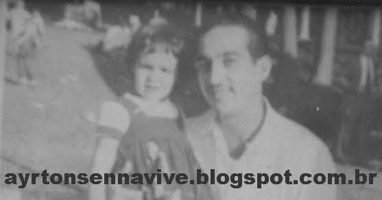 Ayrton Senna: Milton Senna, pai de Ayrton Senna, na Praça Coronel