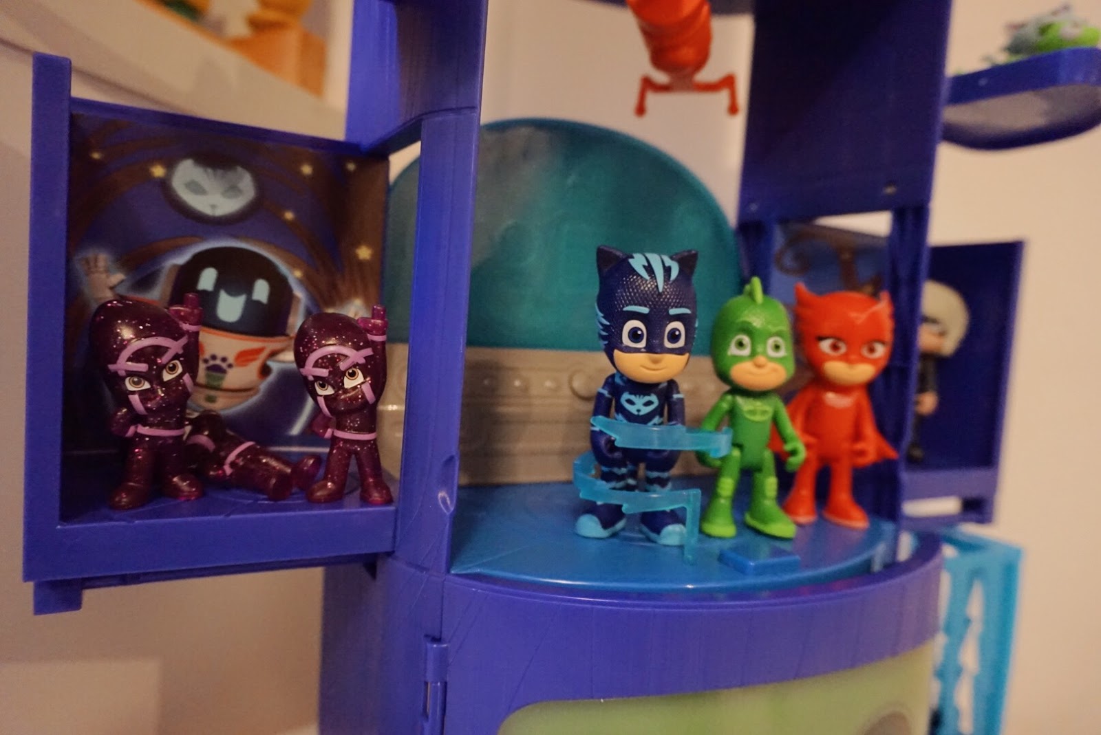 night ninja and ninjalinos toys