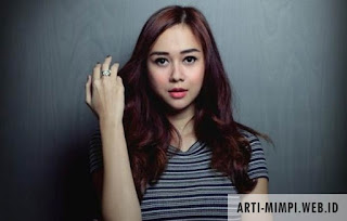 Tafsir Mimpi Rambut Panjang Berdasarkan Primbon Jawa Pengalaman Saya