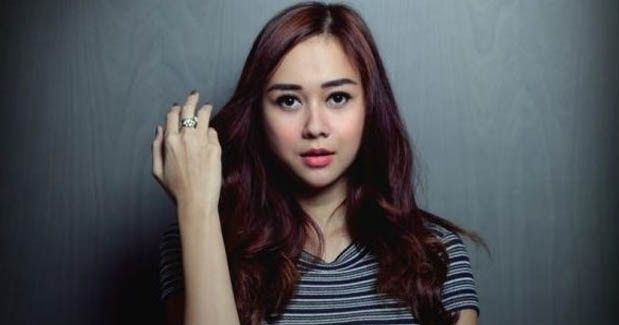 22+ Rambut Panjang Jawa Simple Dan Unik