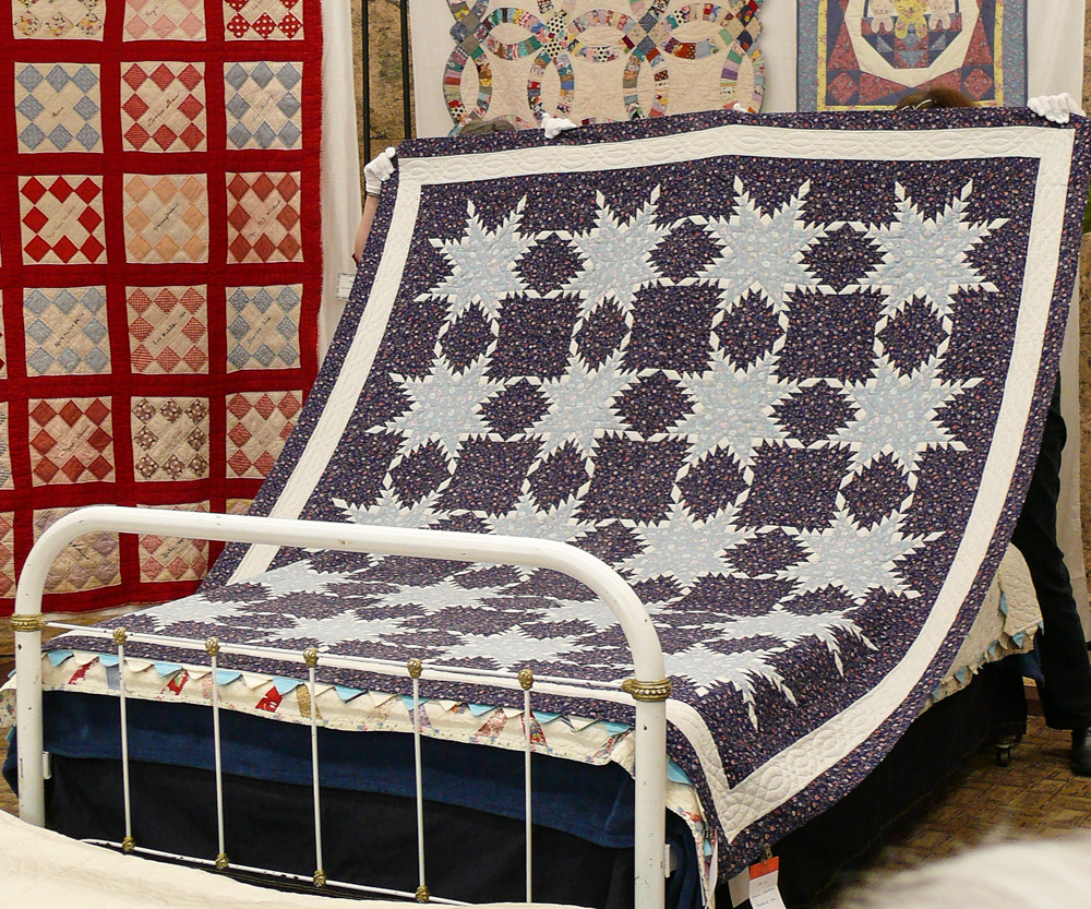 Anchorage Log Cabin Quilters, Inc. Handquilted Quilts and Bed Turning