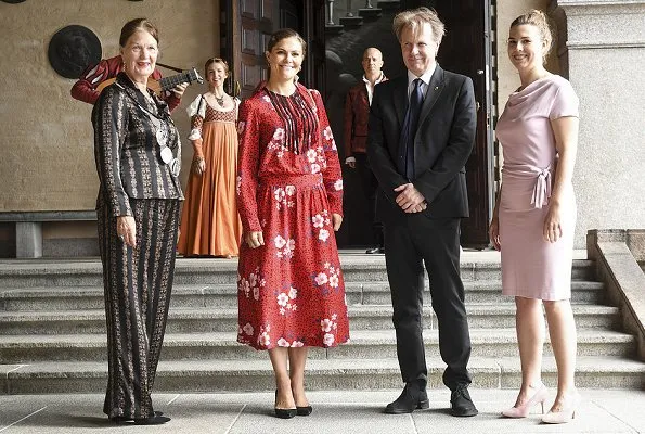Crown Princess Victoria wore Gant Fashion red floral dress, Ralph Lauren Suede Pumps, Valentino Shoulder Bag