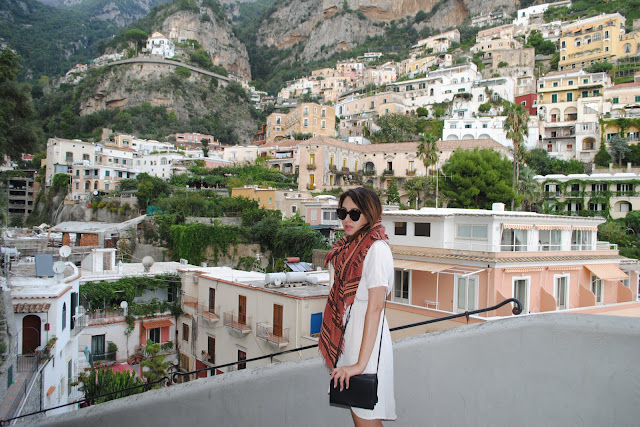 positano Italy, travel, style, vacation, ocean, Frame Denim shirt