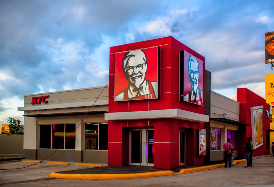 Inauguran nuevo restaurante KFC Los Jardines Inauguran nuevo restaurante KFC Los Jardines