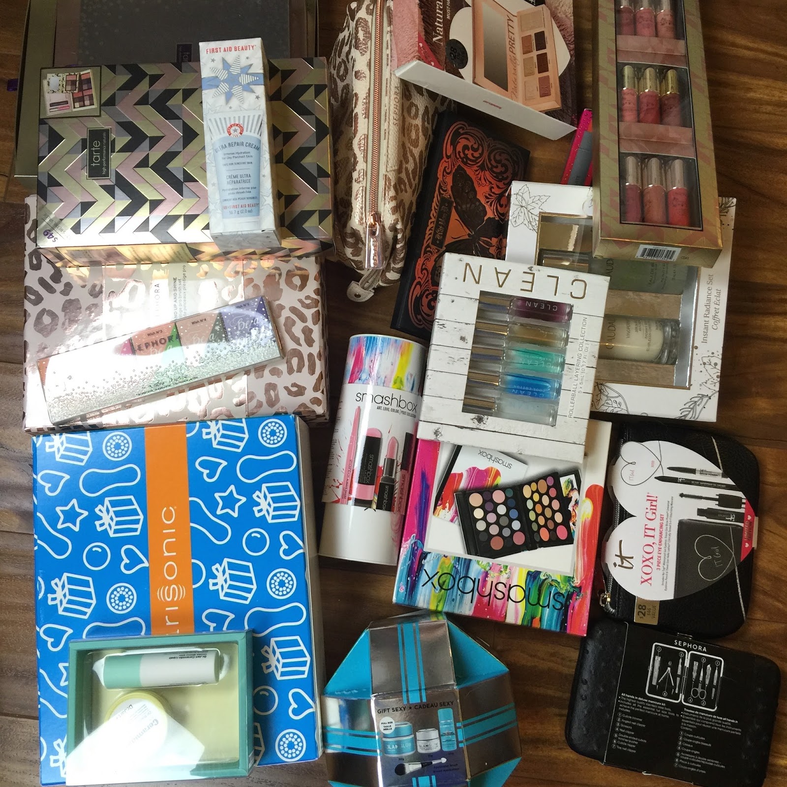 Sephora Holiday Gift Ideas (or What To Do With Your Christmas Money