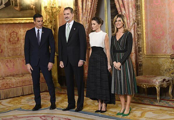 Queen Letizia wore a new silk-linen blend long skirt from H&M Conscious collection. Prince Albert, Grand Duke Henri