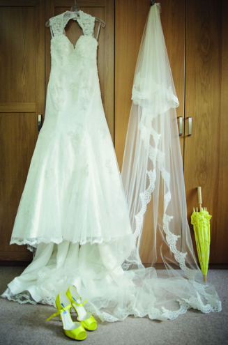 7 Things No One Tells You About Wedding Dress Shopping 7 Things No One Tells You About Wedding Dress Shopping