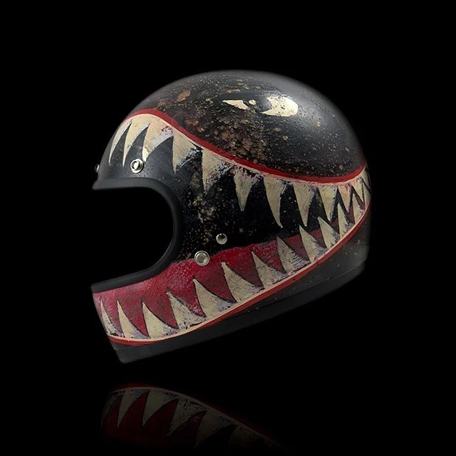 Sharktooth Matte Black Vintage Helmet