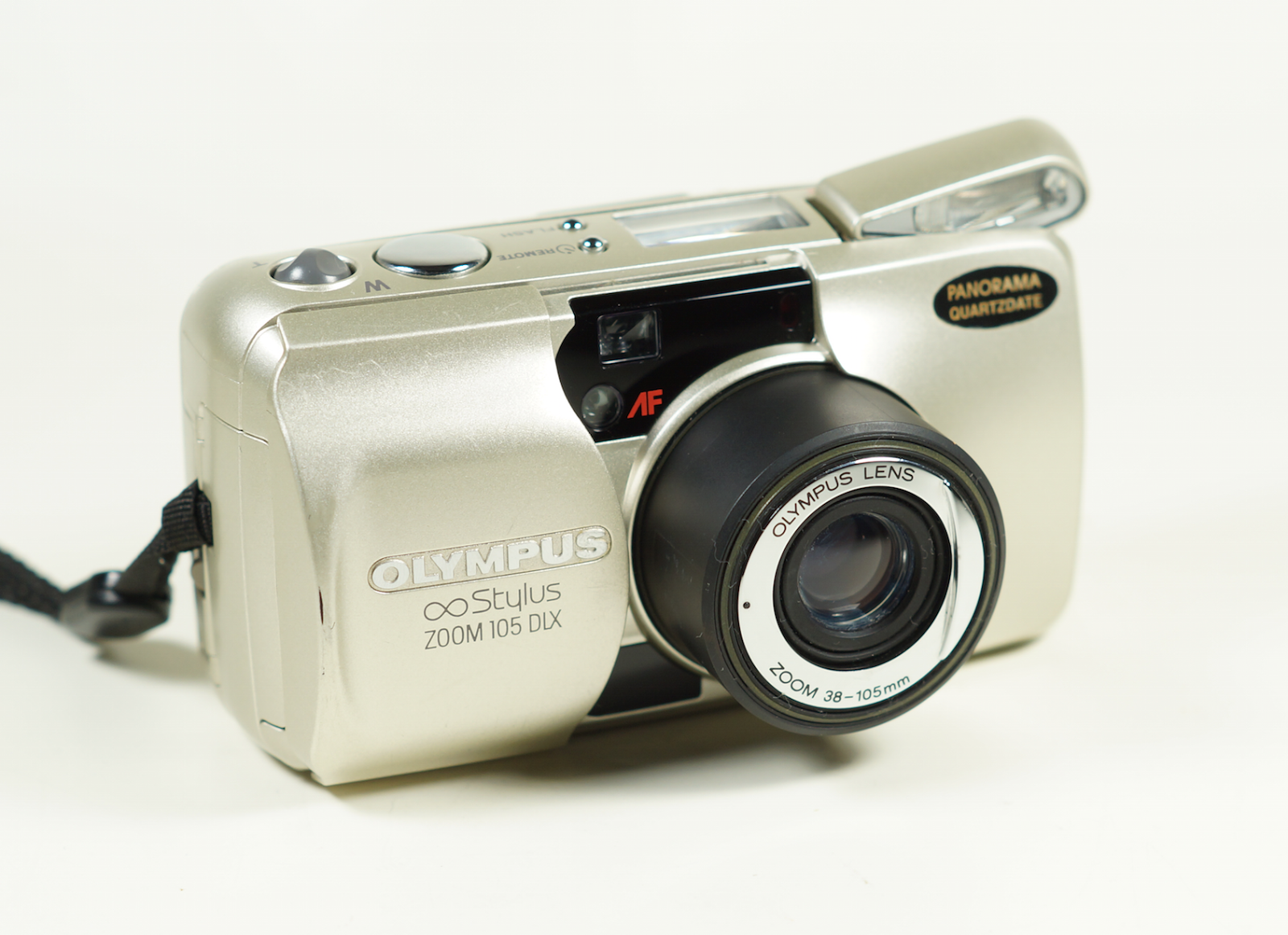 Olympus Infinity Stylus Zoom 105 DLX Panorama & Weatheproof