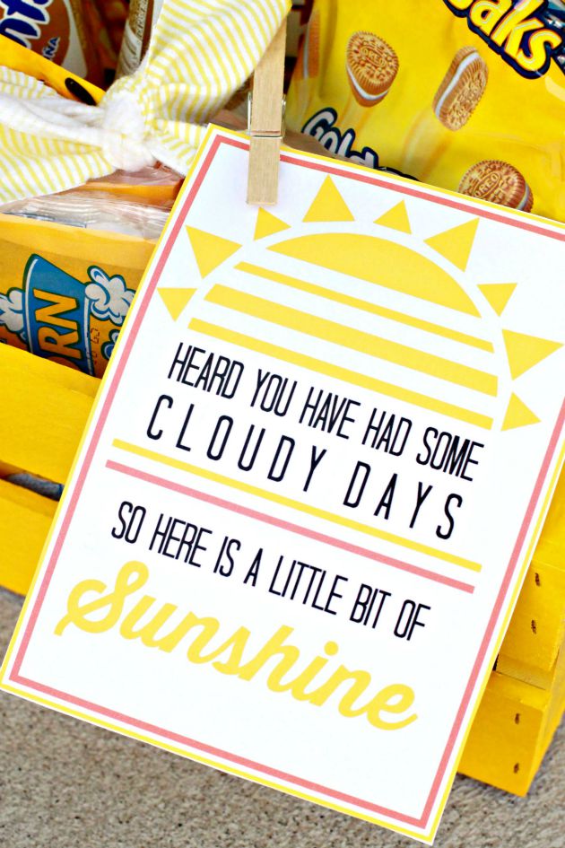Larissa Another Day Basket of Sunshine {with Printable}