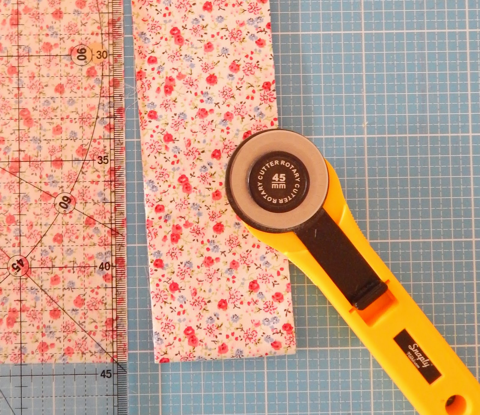 September's Quiltdelight : (Patchwork- Wegweiser) So geht’s- richtig zuschneiden mit ...