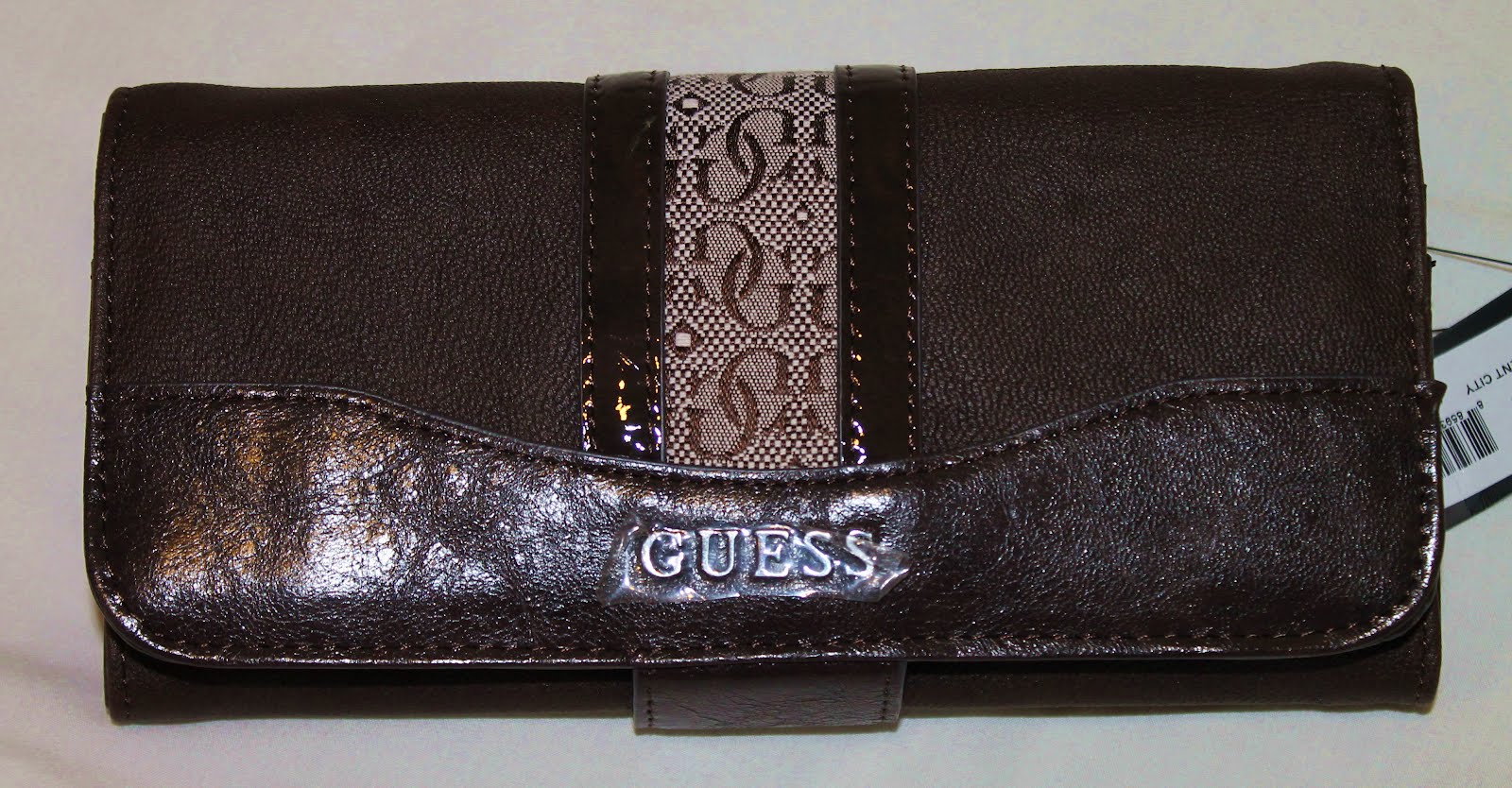 Boutique Malaysia GUESS SCENT CITY WOMEN WALLET
