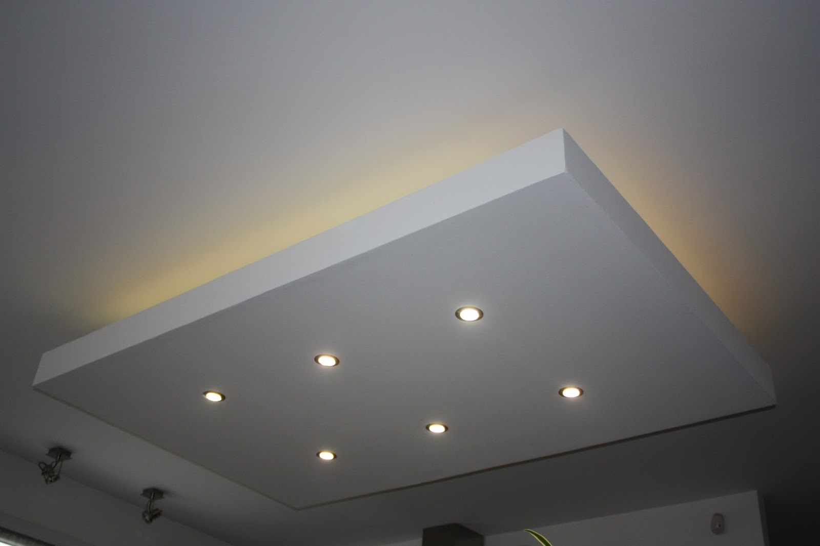 Comment Coller Des Leds Au Plafond Comment Coller Des Leds Au Plafond - Communauté MCMS