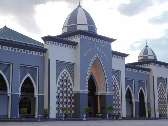 Masjid Agung Baiturahmah Limboto Gorontalo