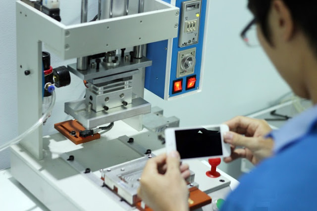 dịch vụ thay m&agrave;n h&igrave;nh iPhone 6 Plus