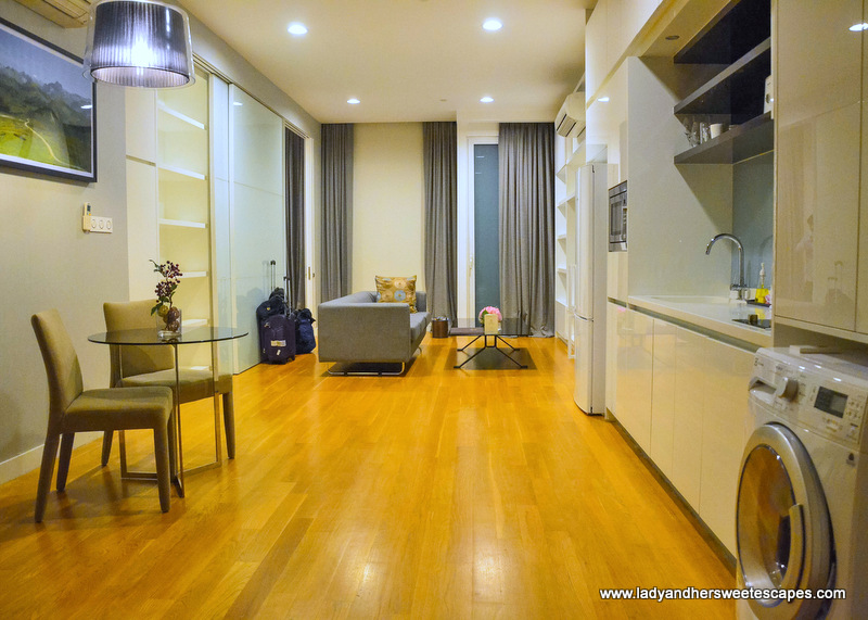 2 Days in Kuala Lumpur Travel Itinerary and Expenses Lady & her