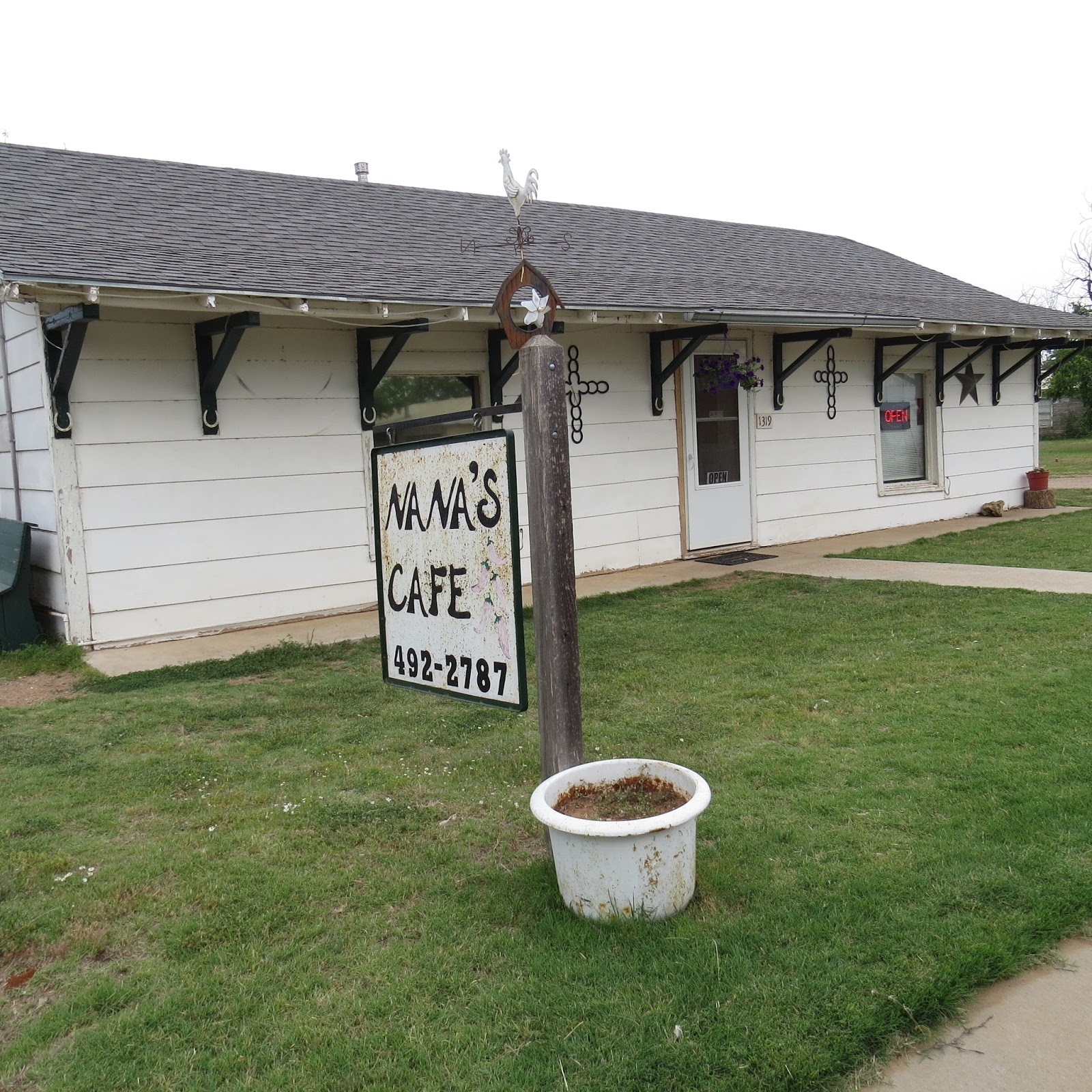 Navasota Ranch Friday work, Farewell Dinner, and Storm