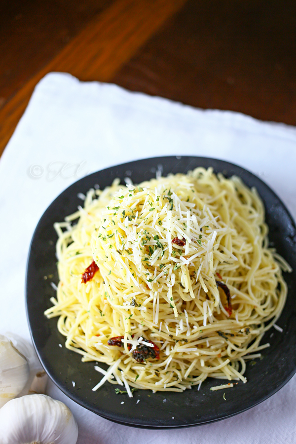 Angel Hair Pasta with Burgundy Garlic Sauce from Kleinworth and Co. Angel Hair Pasta with Burgundy Garlic Sauce from Kleinworth and Co.