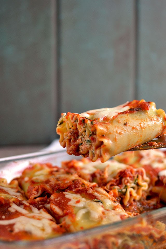 Vegetarian Spinach Artichoke Lasagna Rolls