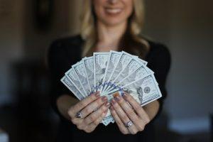 21 FORMAS DE DUPLICAR TU SUELDO EN UN MES 21 FORMAS DE DUPLICAR TU SUELDO EN UN MES