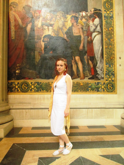 Pantheon Paris grecian white dress gold paintings
