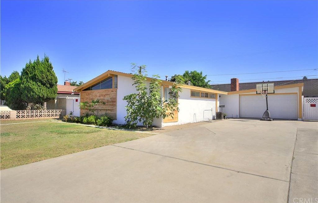 The Krisel Connection Renovated Midland Meadows Palmer & Krisel Home