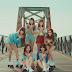 G-Friend usa patins retrô no trailer de seu comeback 'Navillera'