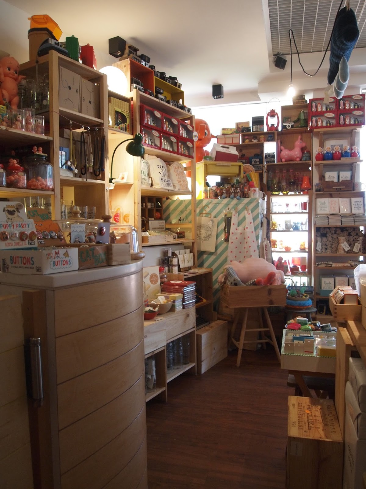 My WonderWall KKi ケ一キ (Japanese Cake Shop) / The Little Drom Store