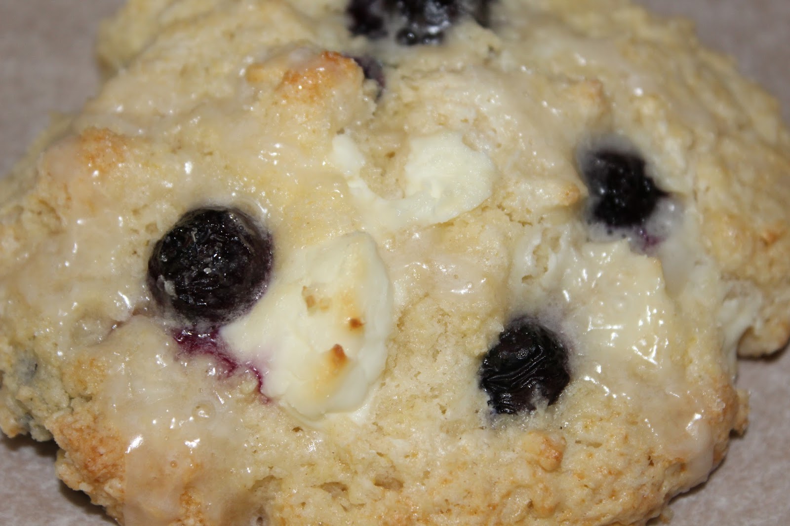 Living on Cloud Nine BLUEBERRY CREAM CHEESE SCONES