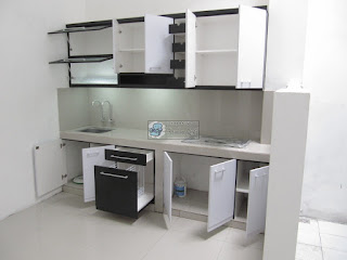 Kitchen Set Warna Putih Hitam - Furniture Semarang