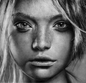 فنانة موهوبة تنافس مصورين محترفين بقلم رصاص فقط! فنانة موهوبة تنافس مصورين محترفين بقلم رصاص فقط!