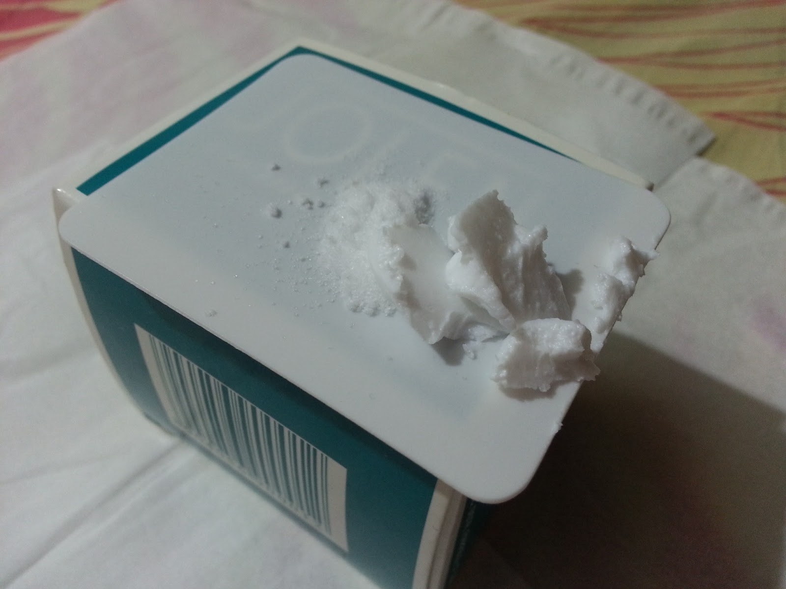 Bleaching Eyebrows Using Jolen Anggie Lian