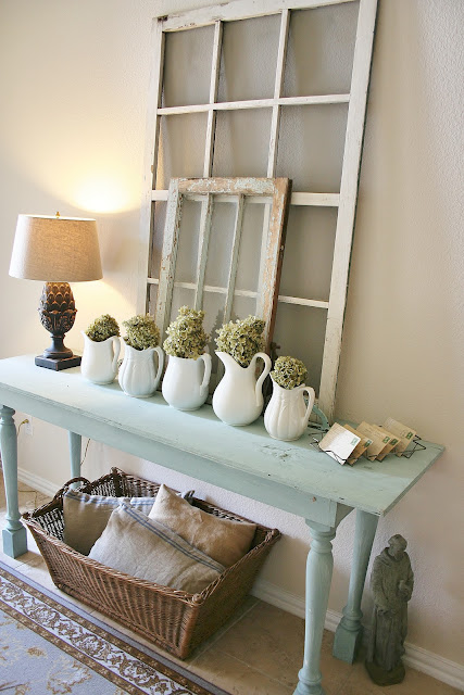 DIY Home Decor - Love these farmhouse decor ideas at the36thavenue.com ...So much inspiration!