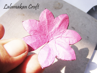 Cara Membuat Bunga  Dari Kertas Bekas bunga  sakura  